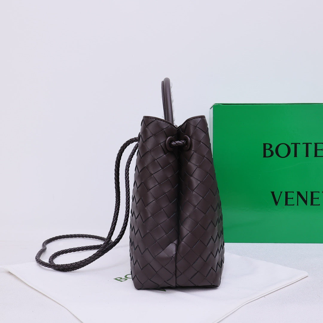 B1X66A35 Popular high-quality leather bag