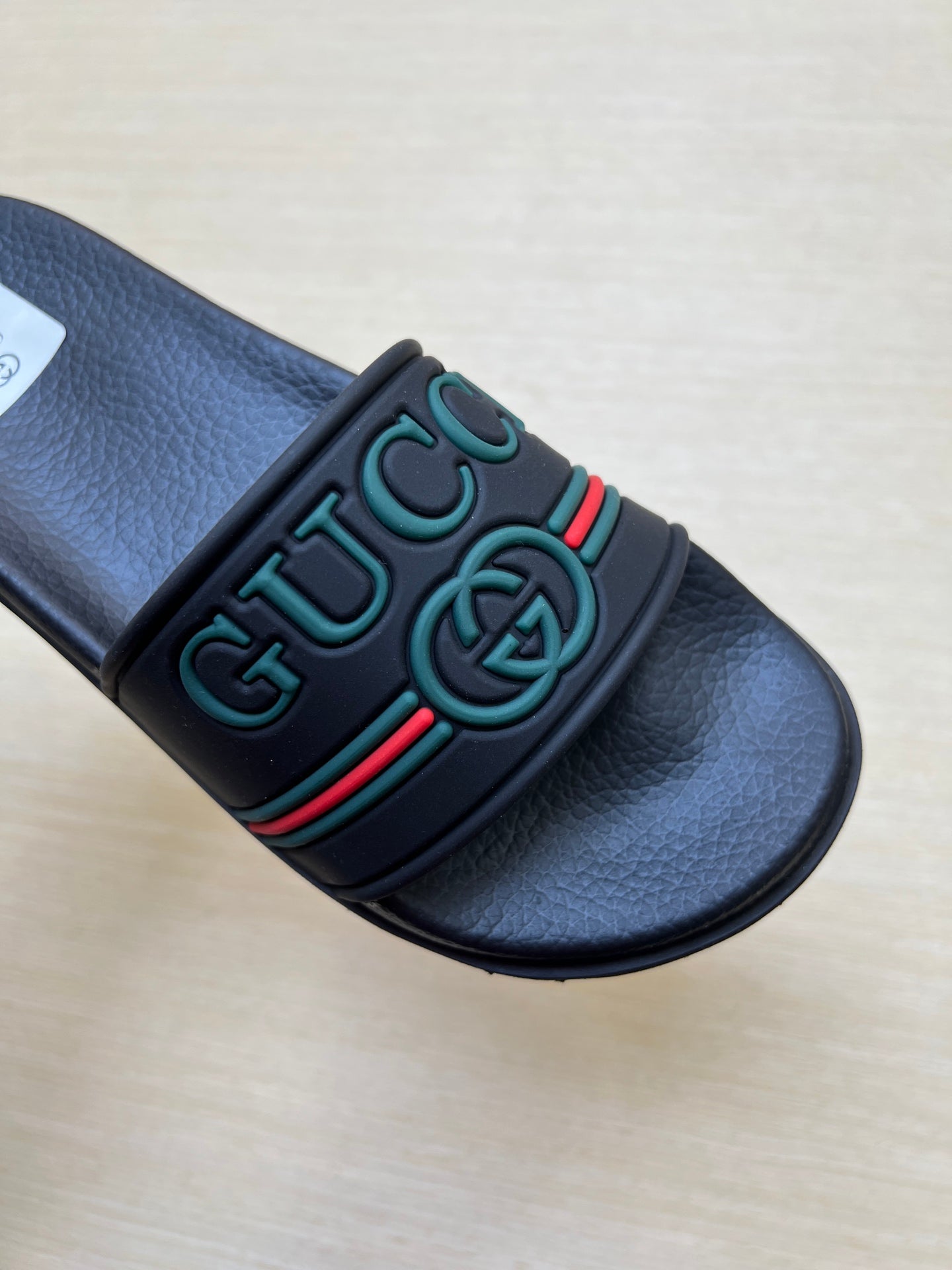 Z5R66B24 Popular  Slippers