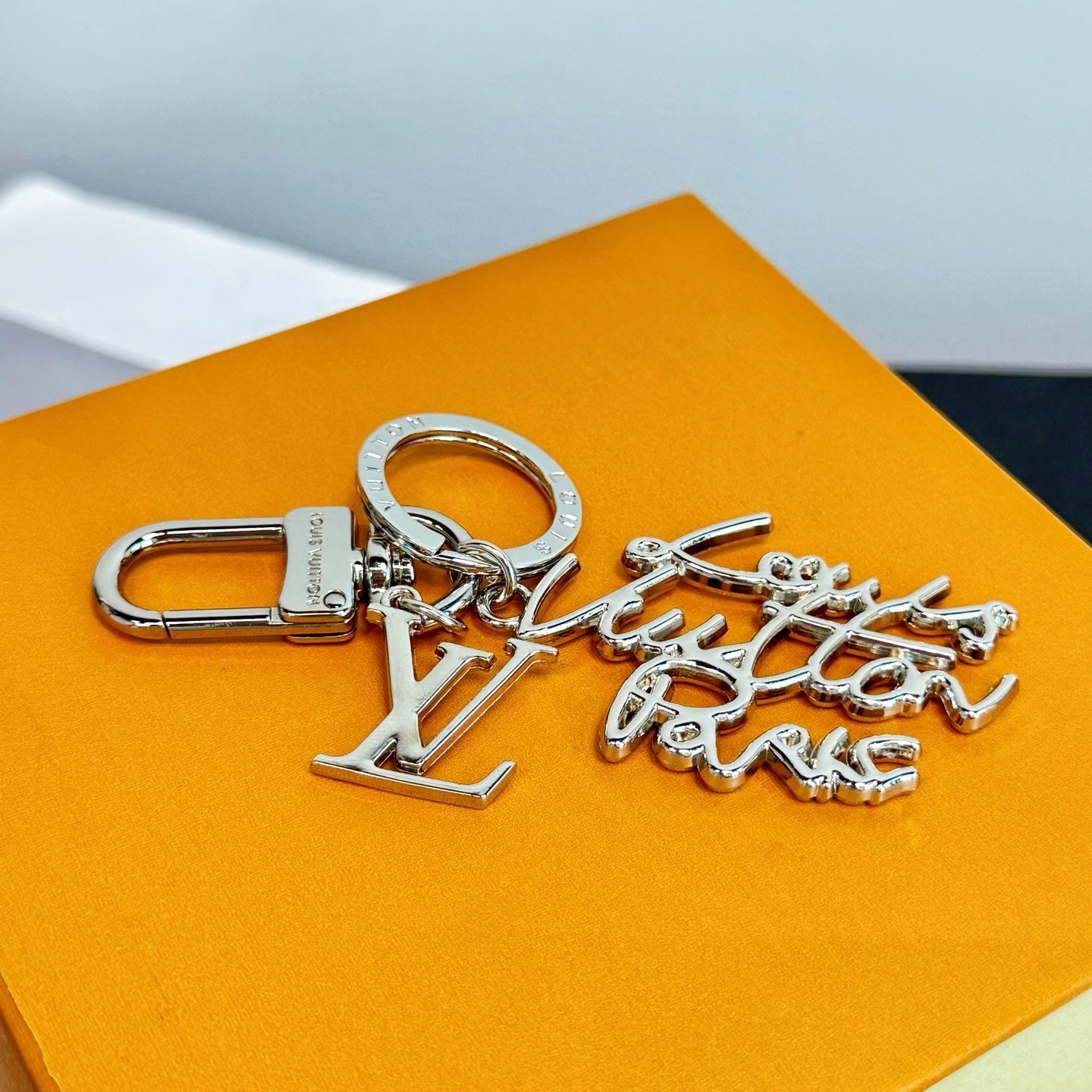 A1Q35E33 Popular bag 's charms accessories