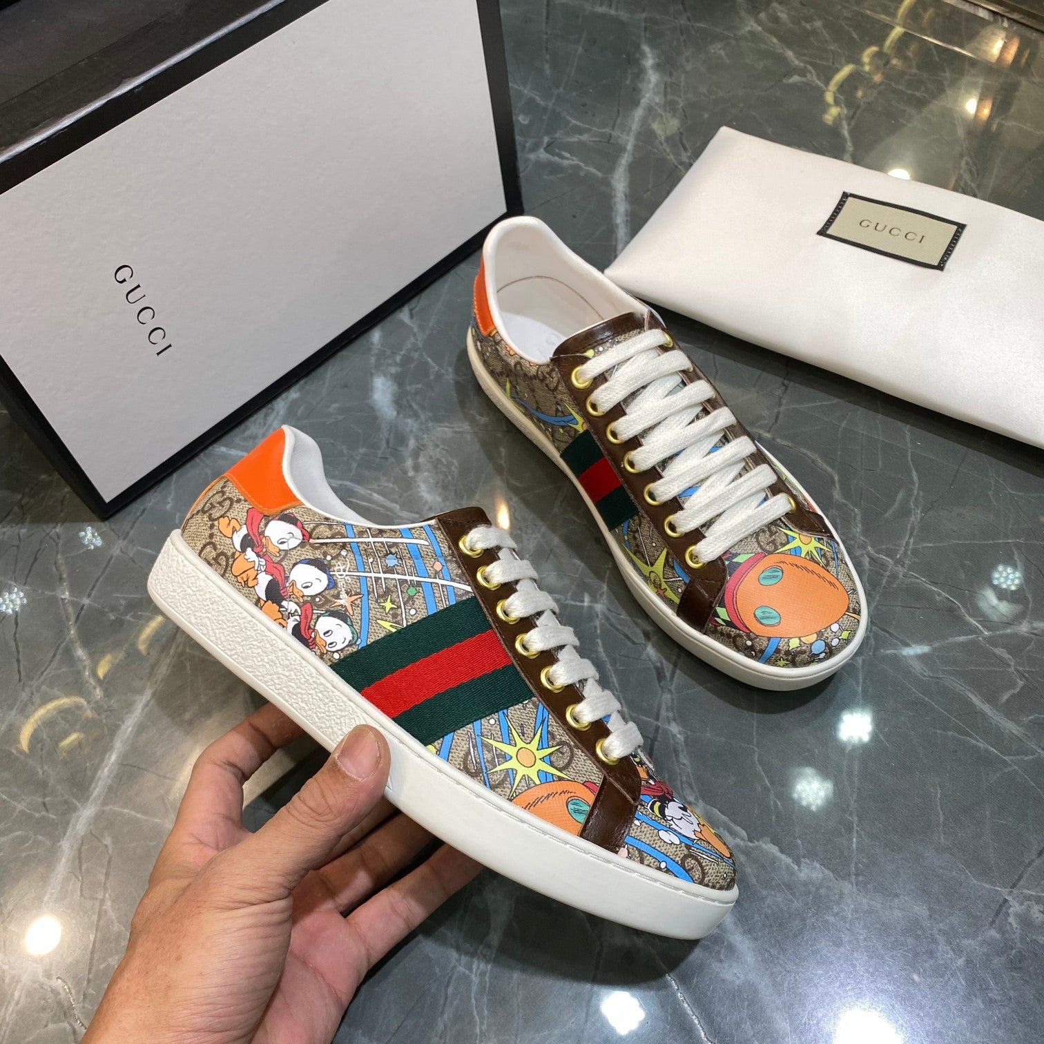 Z2Q105B203 Popular high-quality Shoes