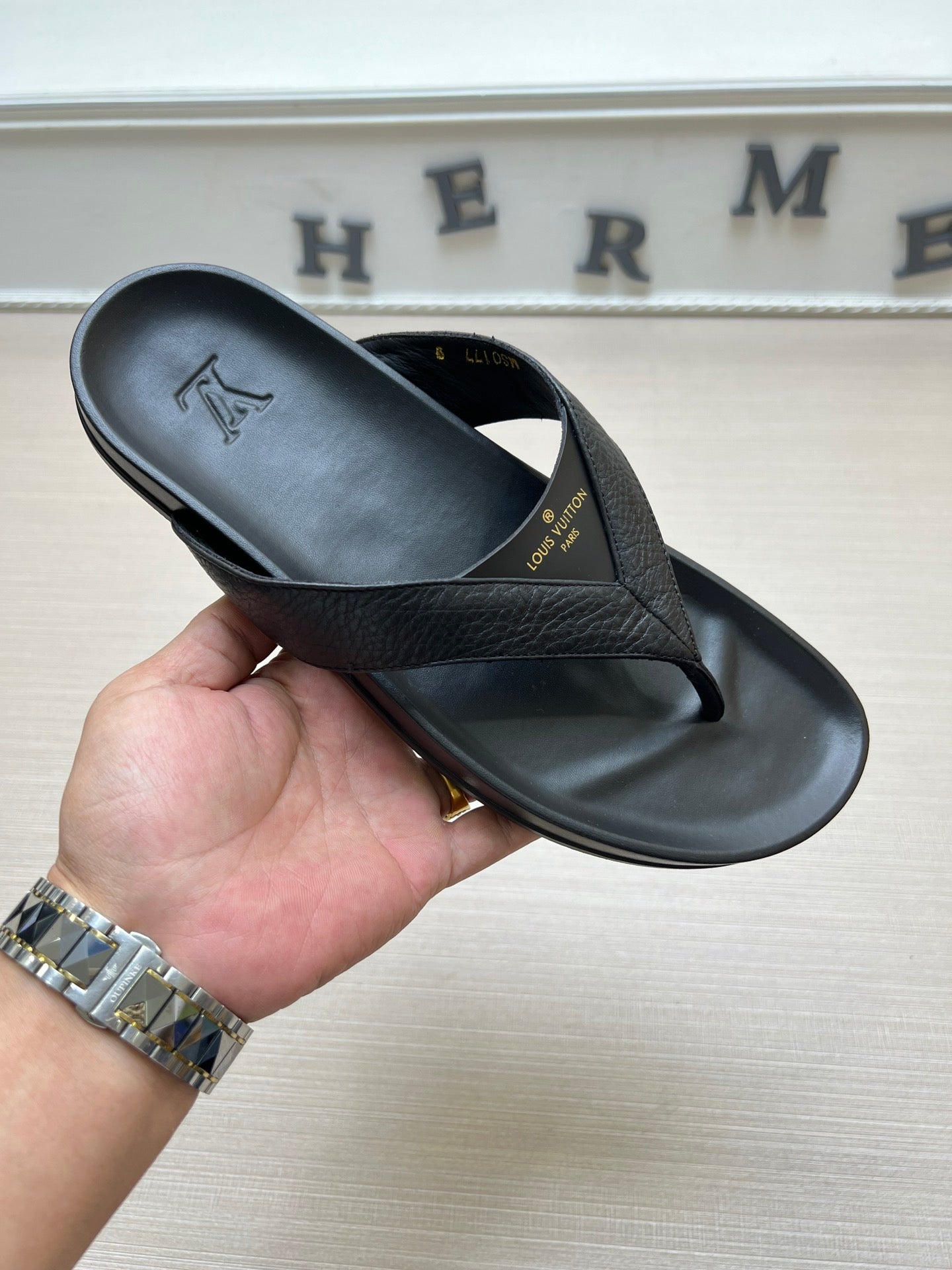 Z5ZE85 Popular slippers