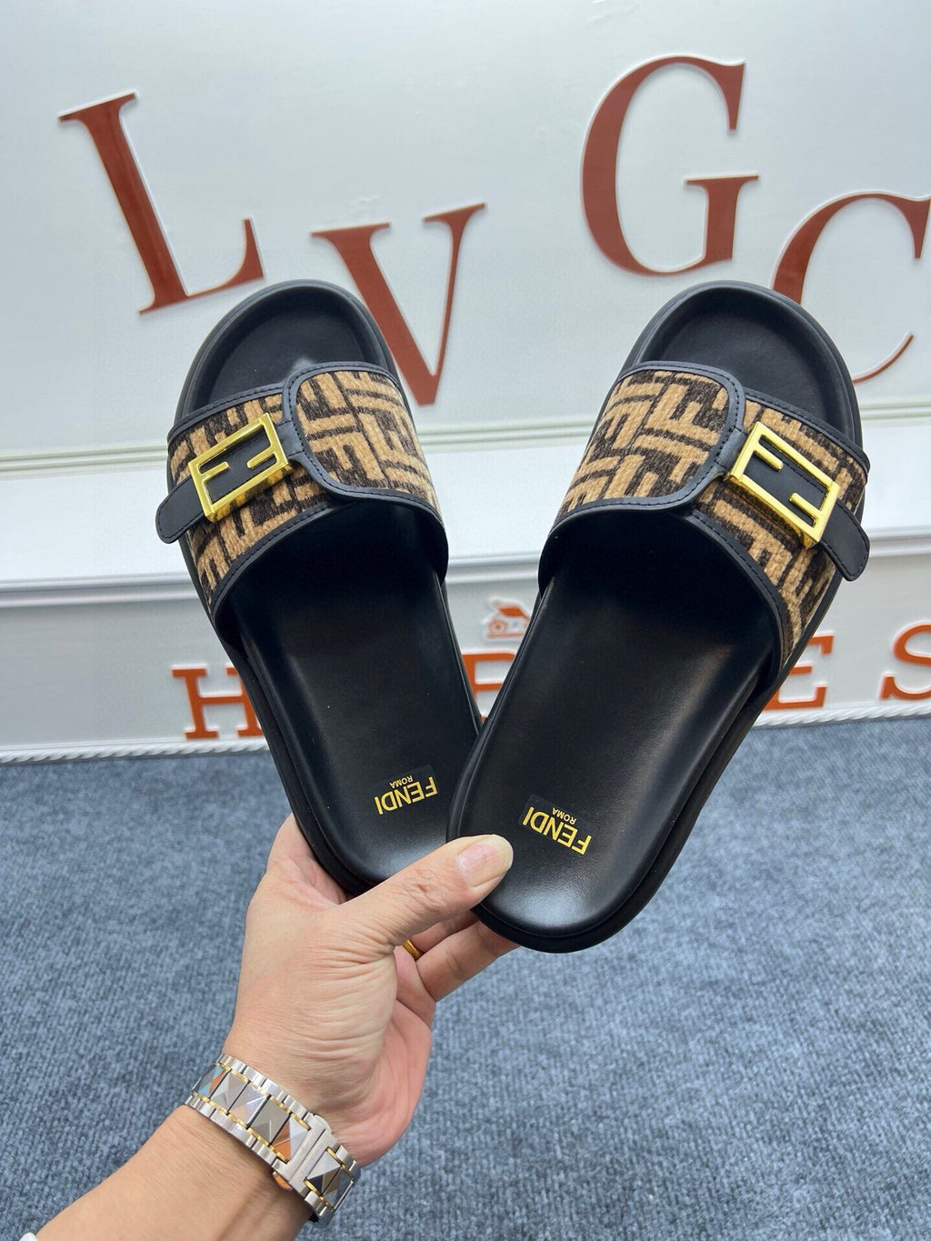 Z5ZF37 Popular slippers