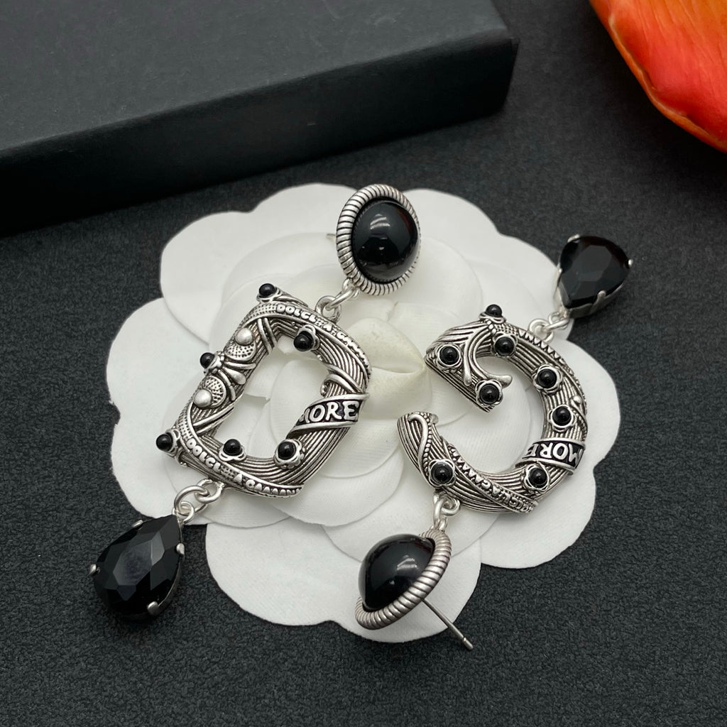 X1Z95A60E Popular Earrings