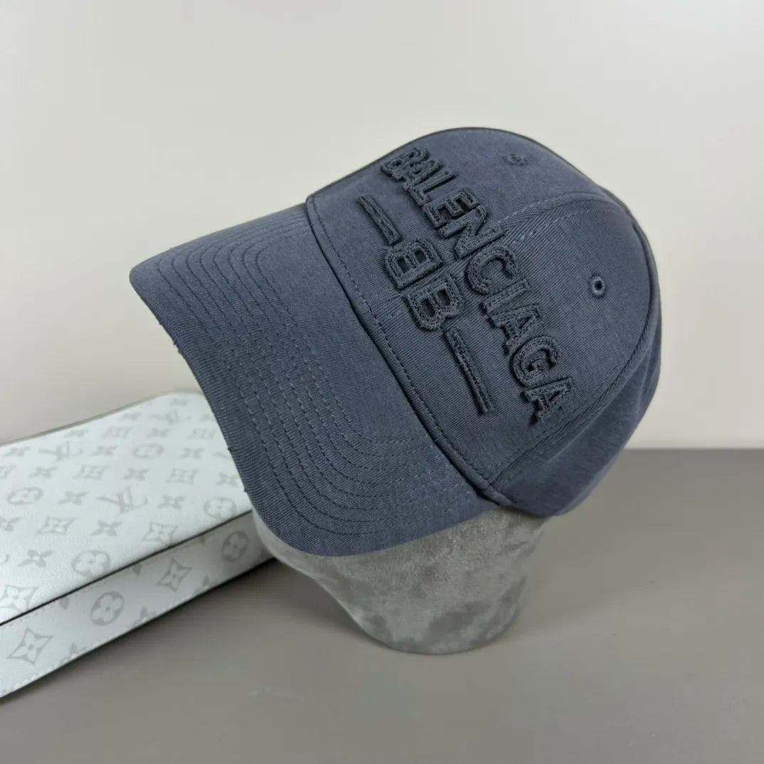 M1Z35J532 Popular hats