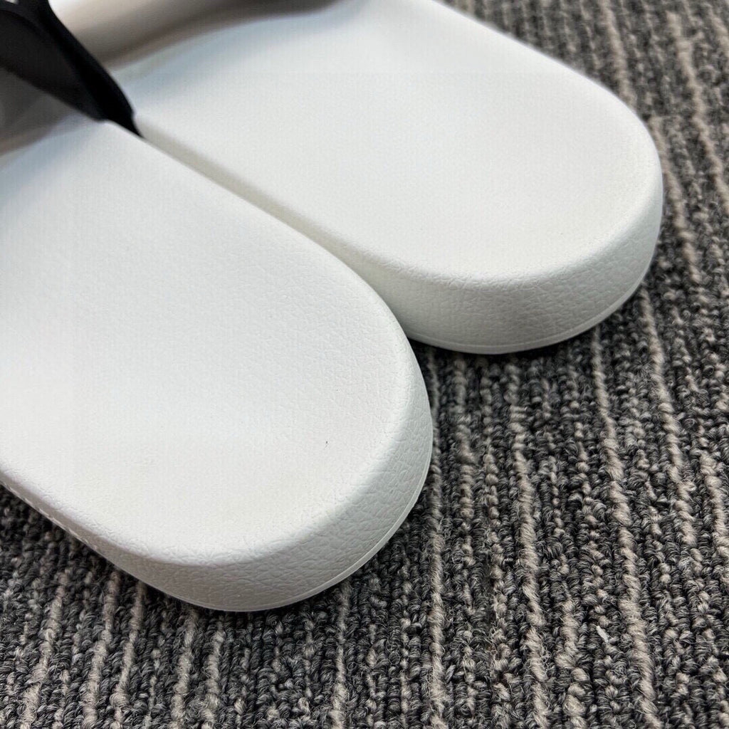 Z5Z35R256 Popular Slippers