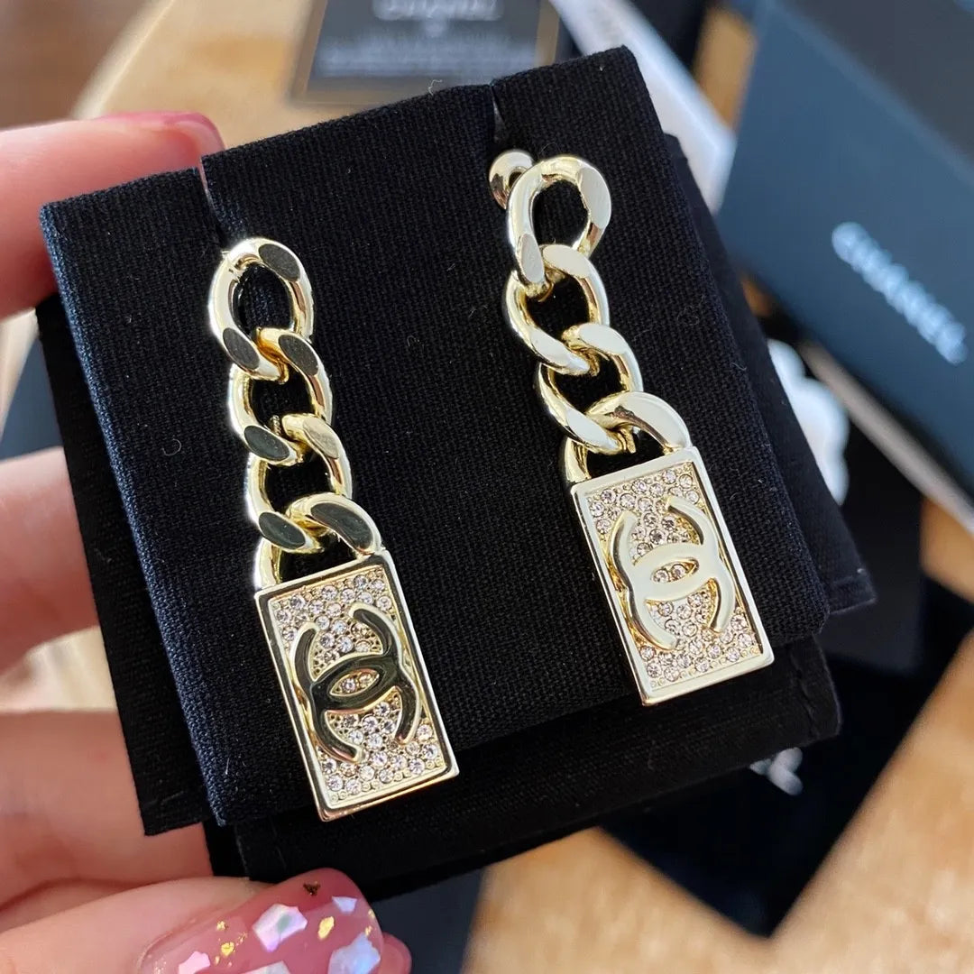 X1N63C114X  Popular  necklace  earrings