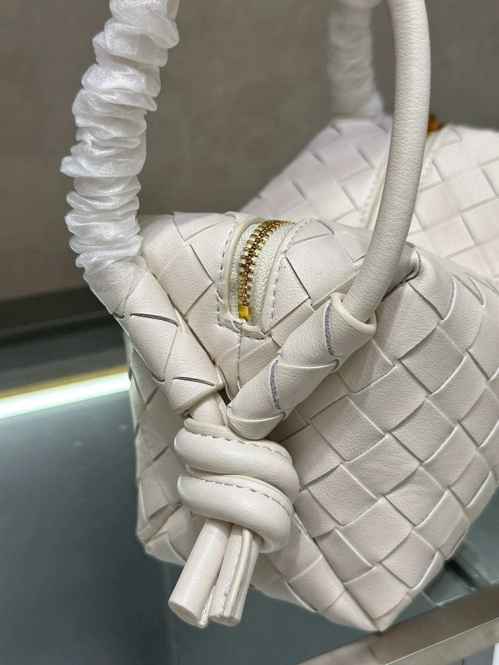 B1X104A84 Popular eather bag