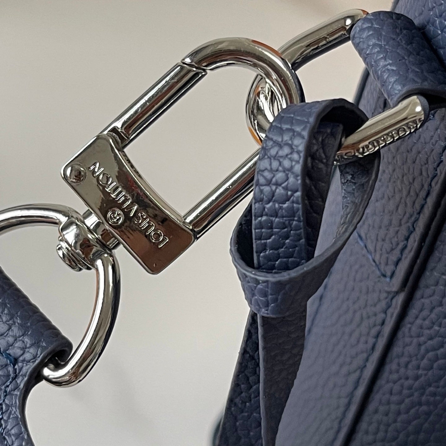 B1P36E78 Popular leather bag