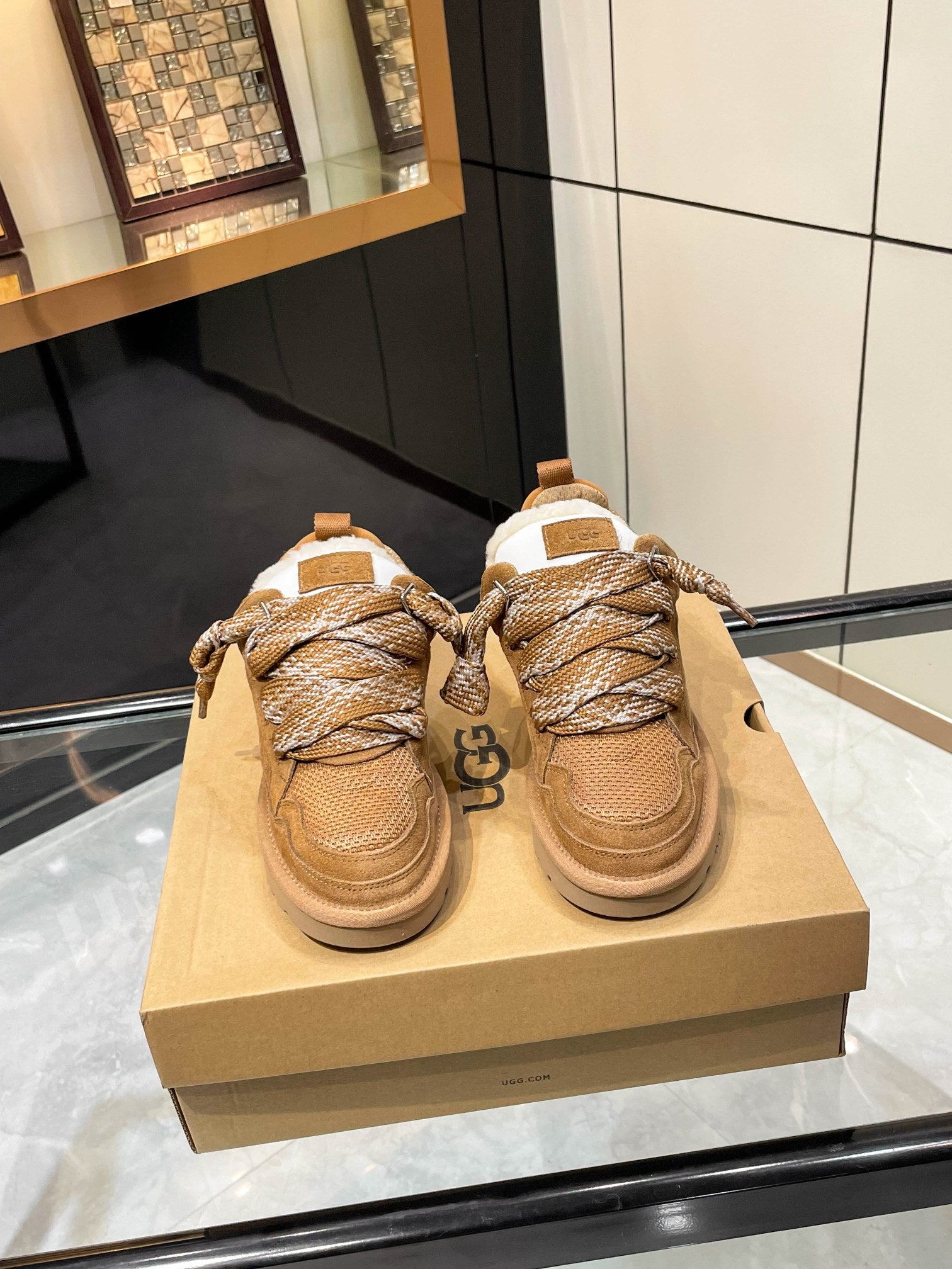 Z2Q105U262 Popular high-quality Shoes