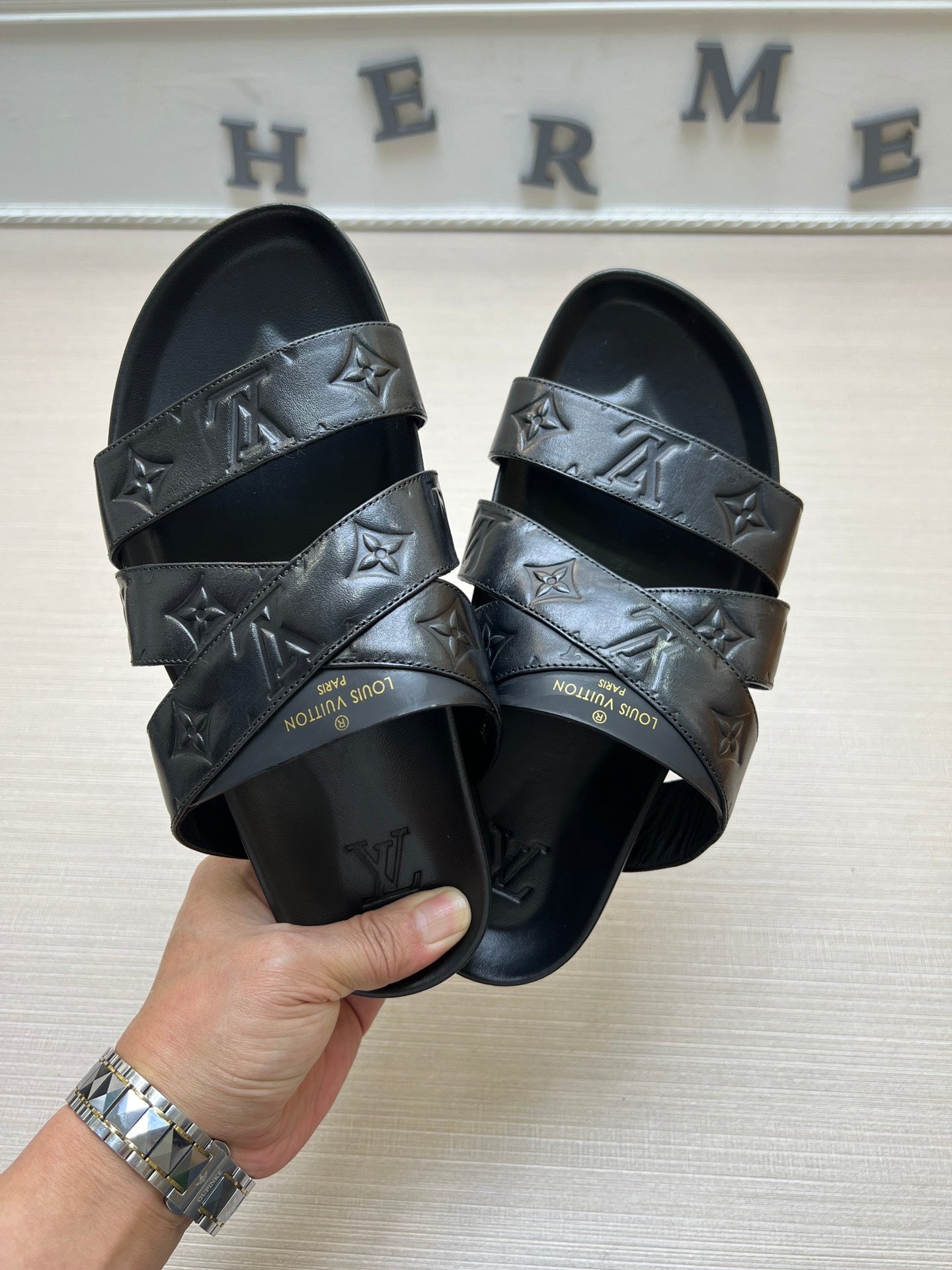 Z5ZE89 Popular slippers