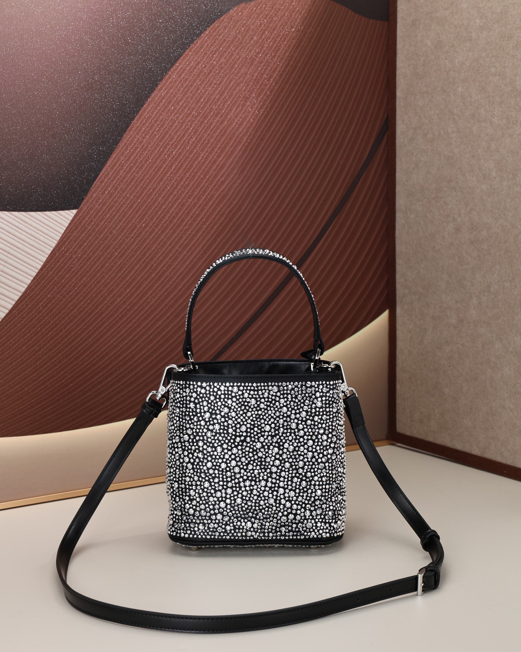 B1N36P30 Popular  bag