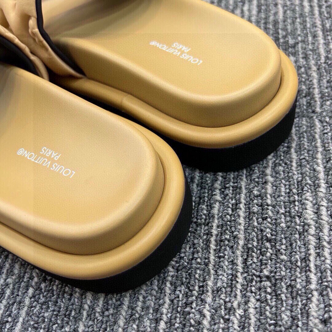 Z5QE13 Popular Slippers