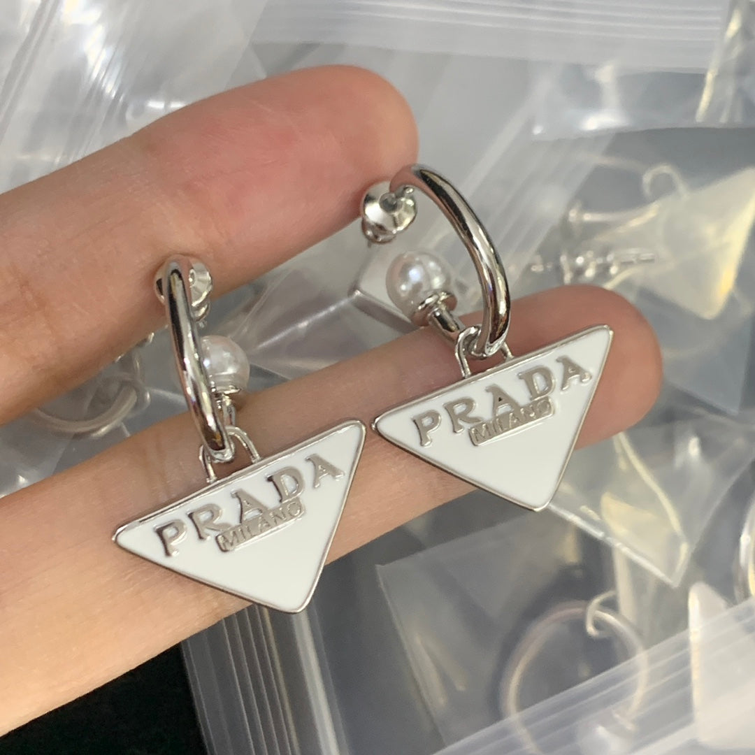 X1Z94PD818E Popular  Earrings