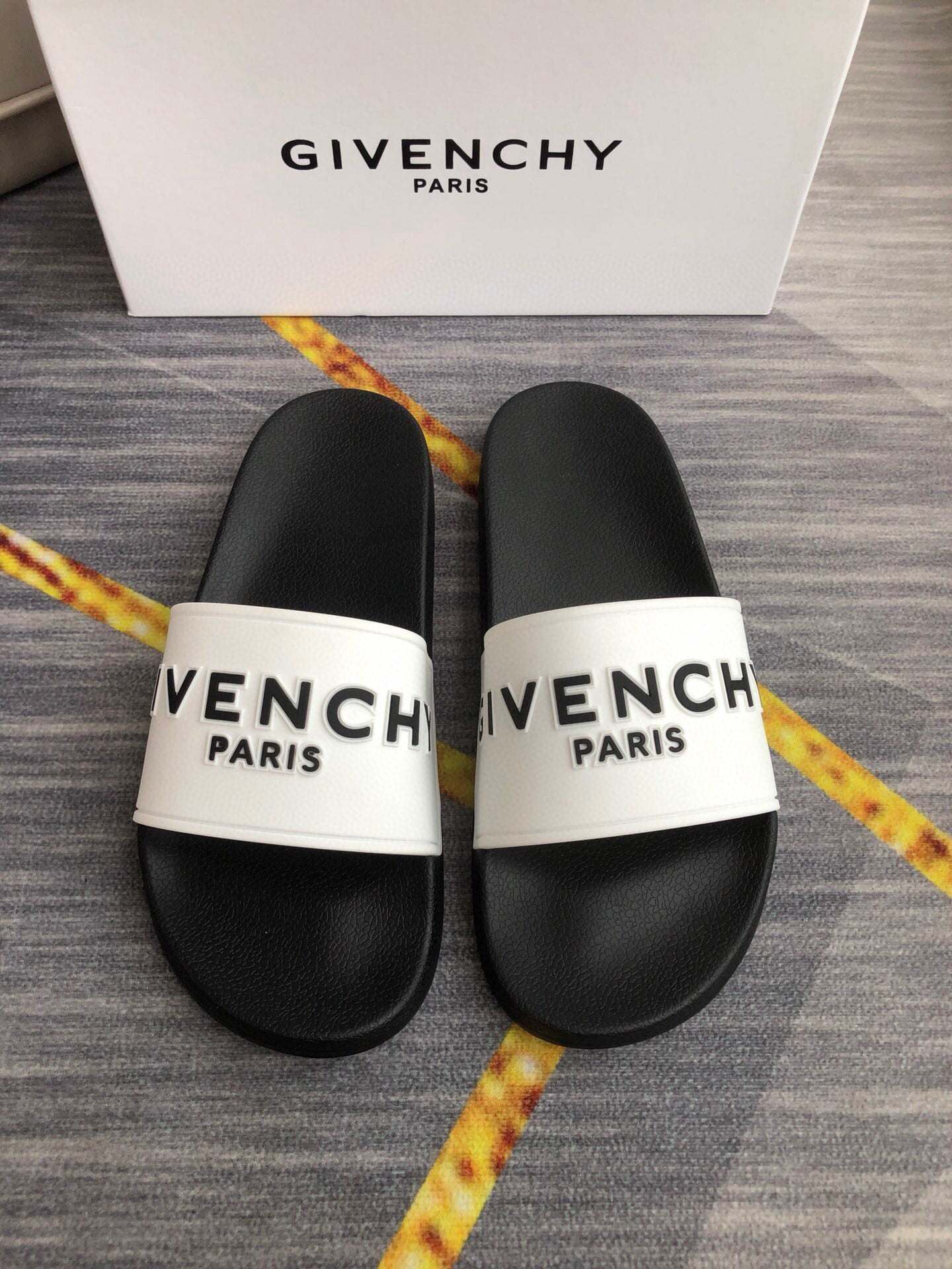 Z5Z35GV265 Popular Slippers