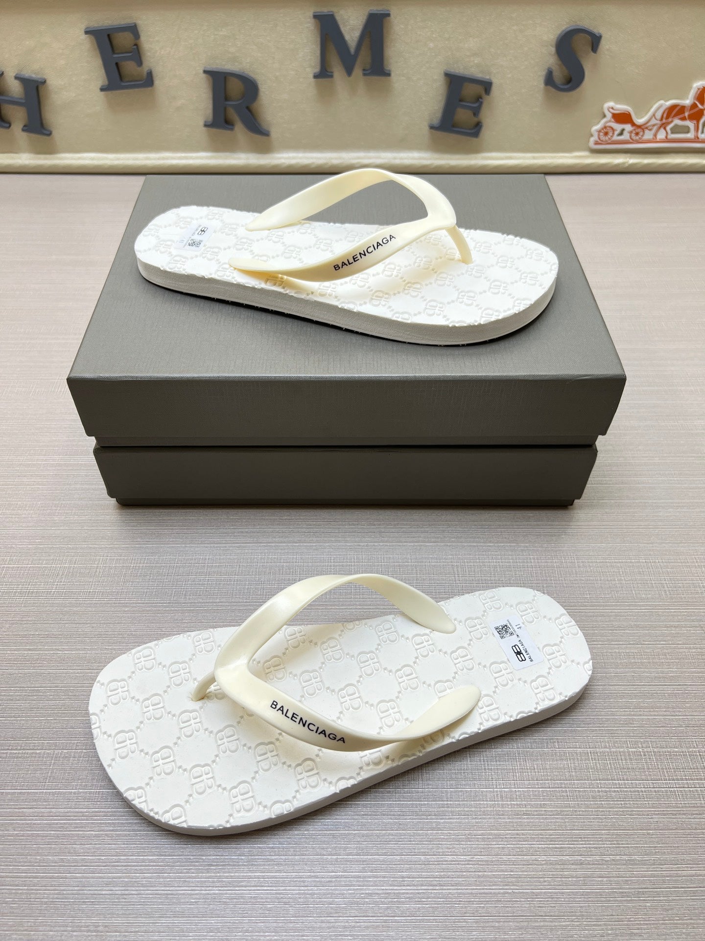 Z5QB16 Popular Slippers