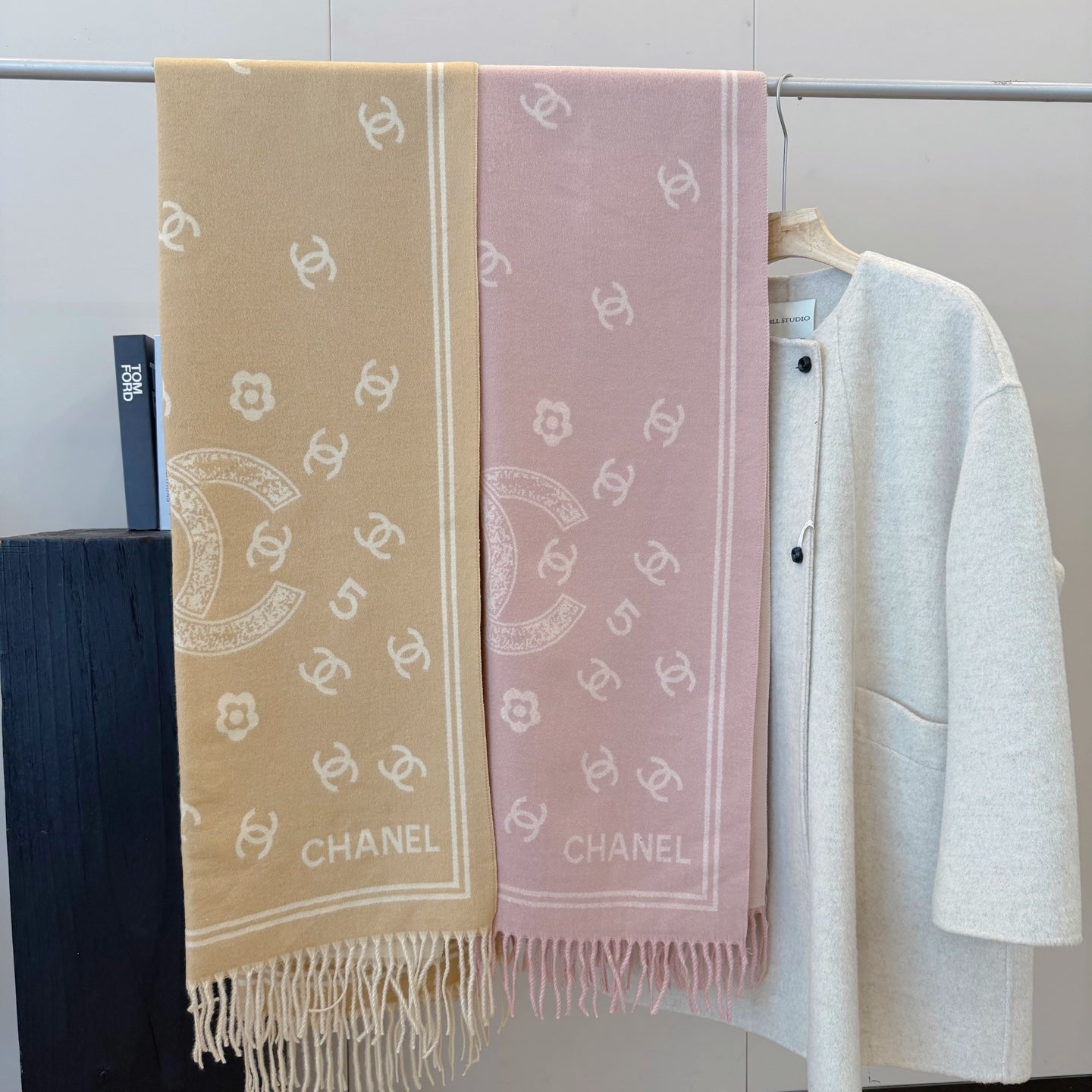 W1R86C55 Popular Winter Scarves