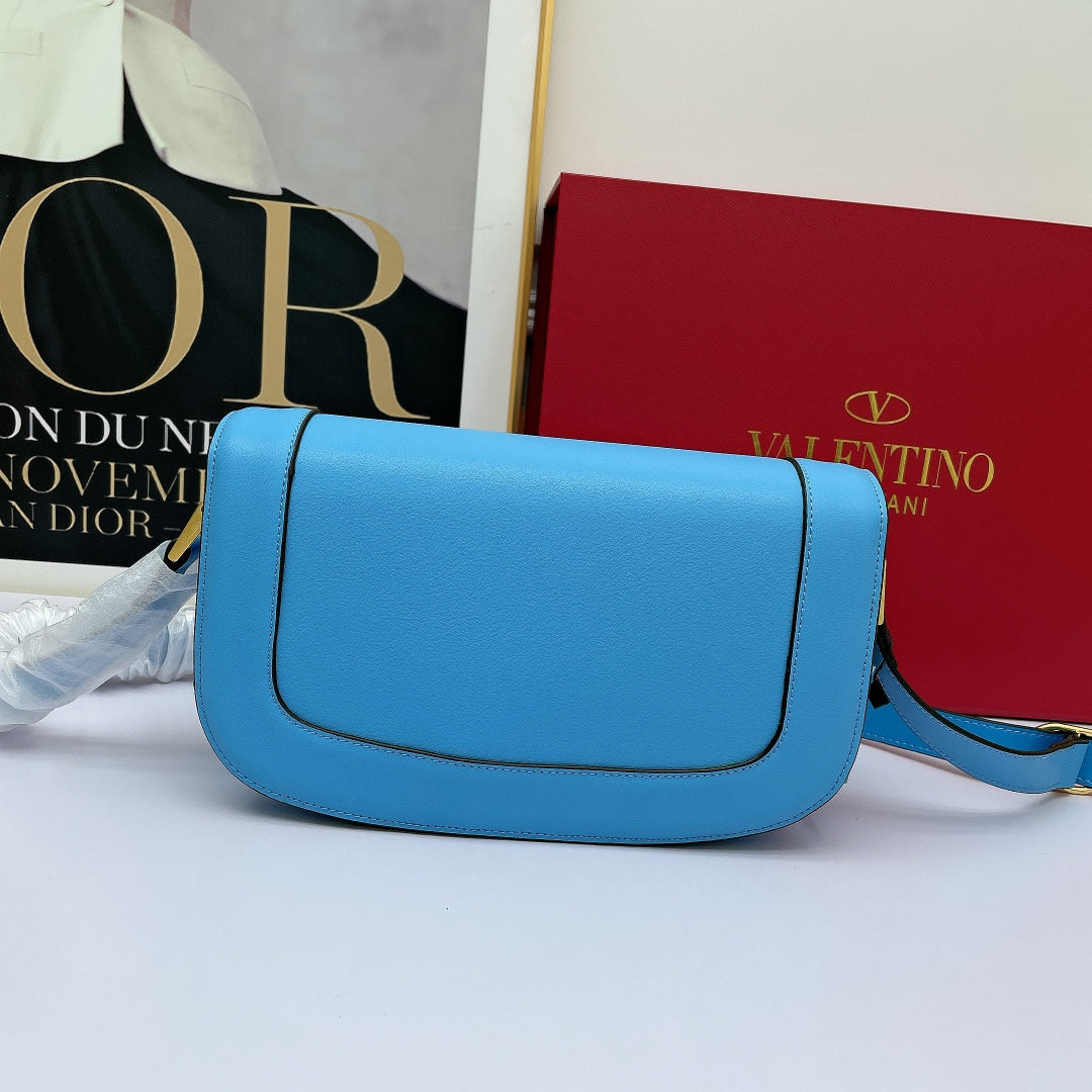 B5X111VL45 Popular  leather bag 
