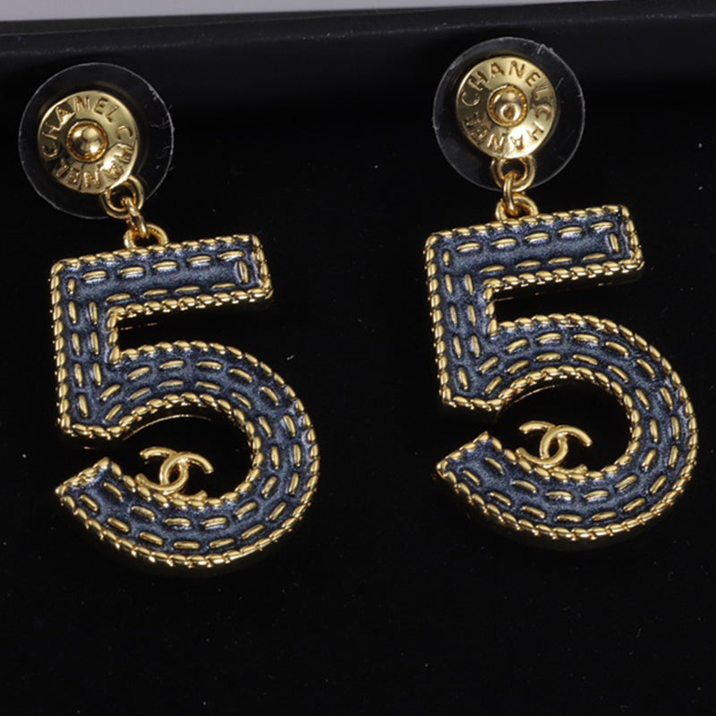 X1Z54C305E Popular Earrings
