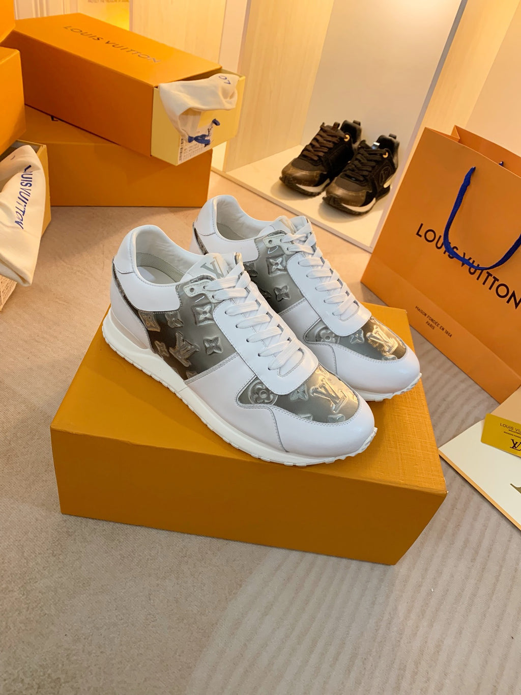 Z2Q95E100 Popular high-quality  shoes