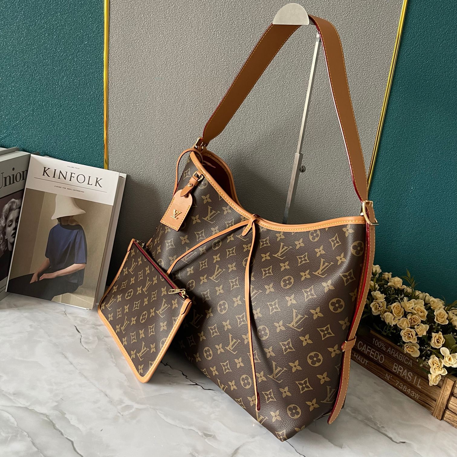 B12X34E277 Popular  leather bag 