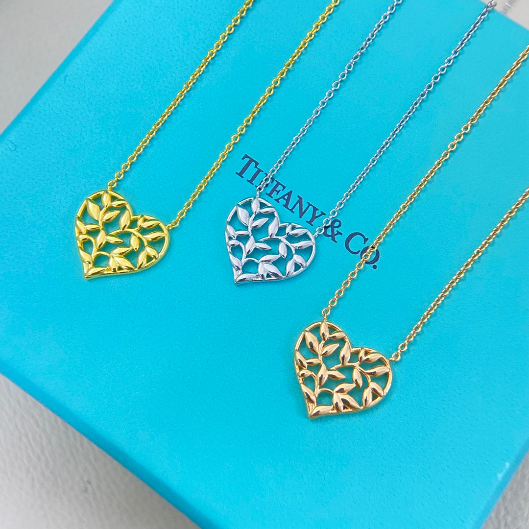 X1Q85T161X Popular Necklace
