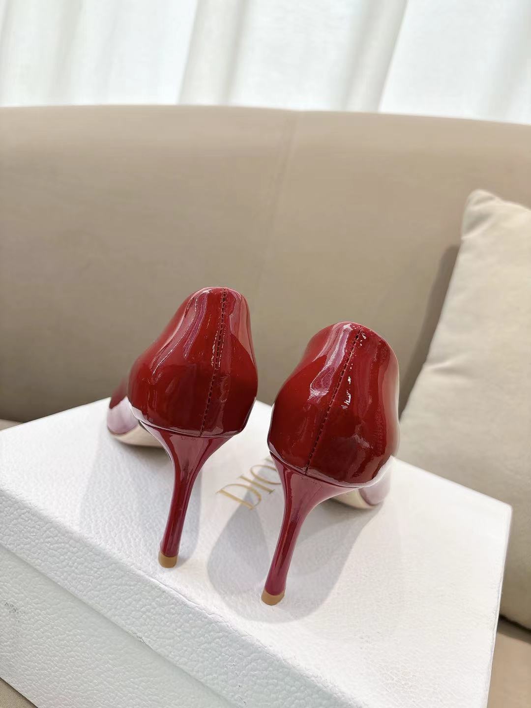 Z2Q95D125 Popular high-quality leather Shoes