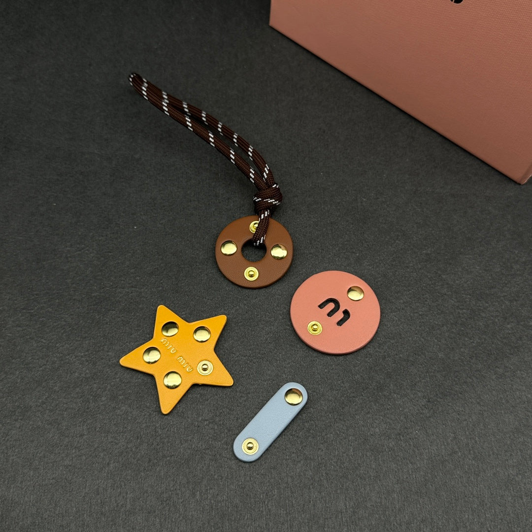 A1R46A25 Popular bag 's charms accessories