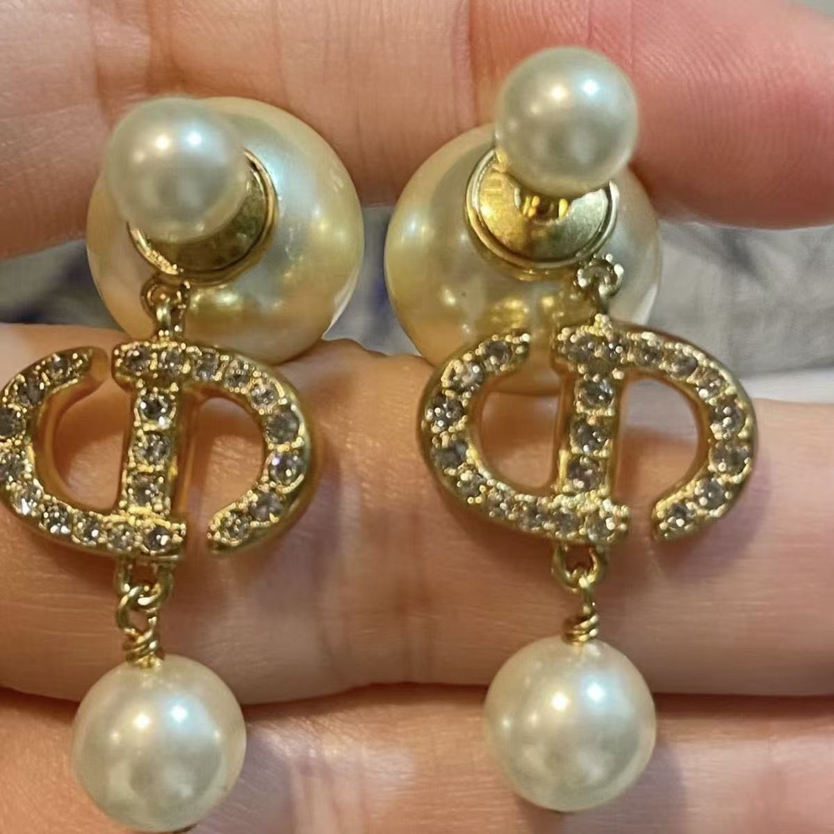 X1N85D27E Popular Earrings