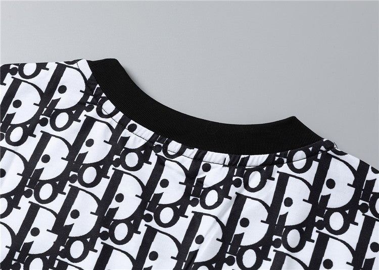 U1W35D109  Popular shirt and shorts set