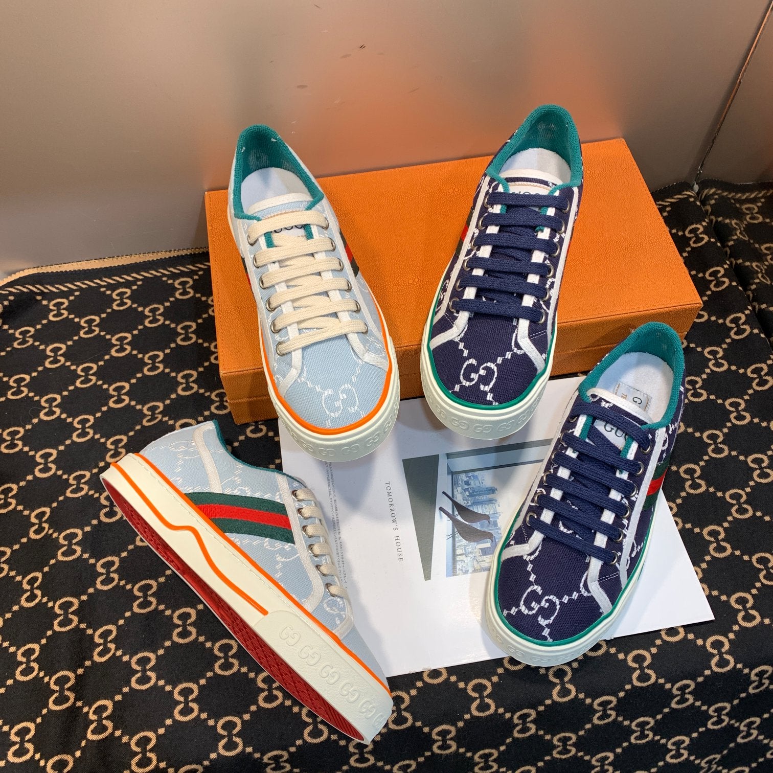 Z2Q105B206 Popular high-quality Shoes