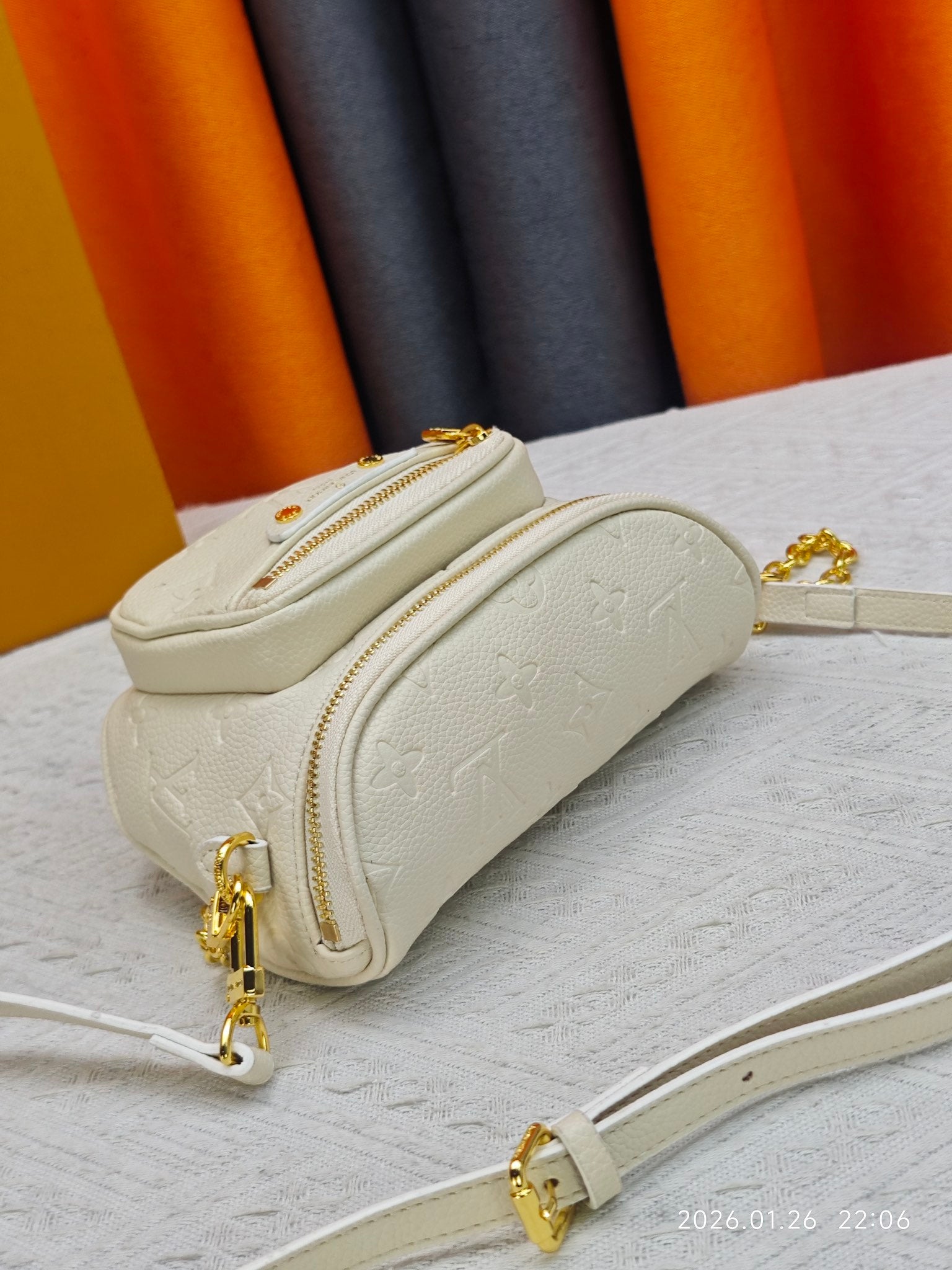 B1P46E73 Popular  bag