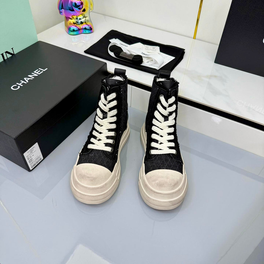 Z2Q105C385 Popular high-quality Boots