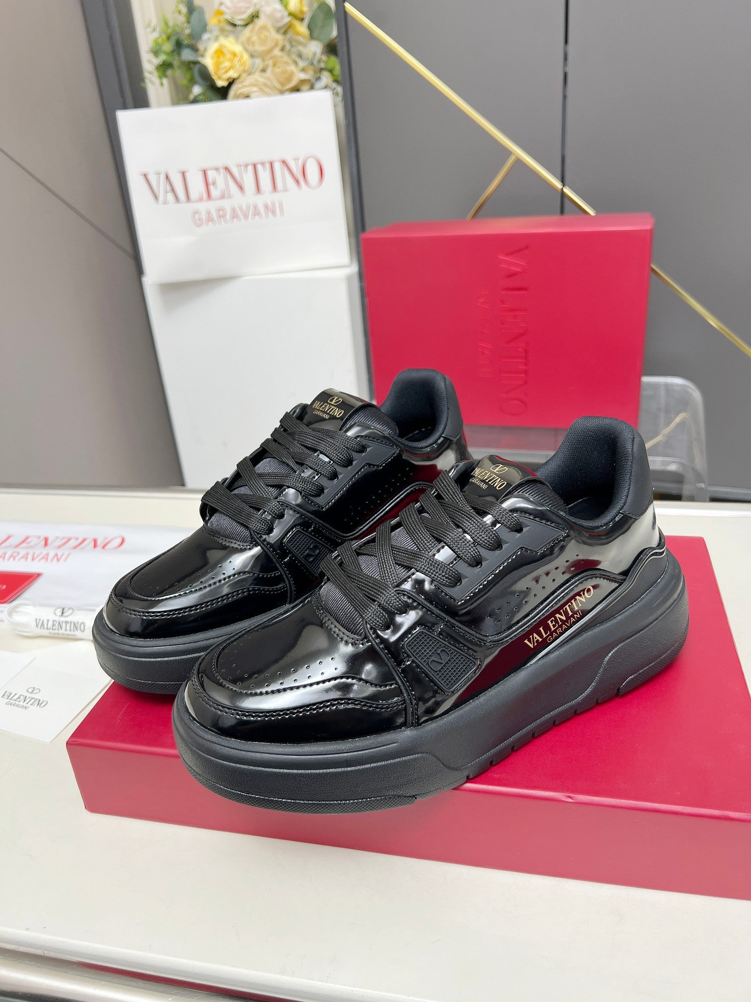 Z2Q95VL176  Popular high-quality Shoes