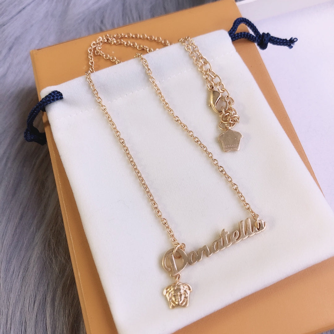 X1R75V102X Popular  Necklace . Bracelets