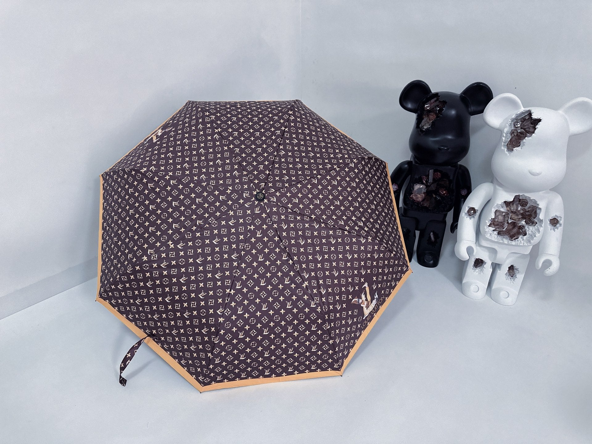 J1N56E1 Popular UV resistant umbrella