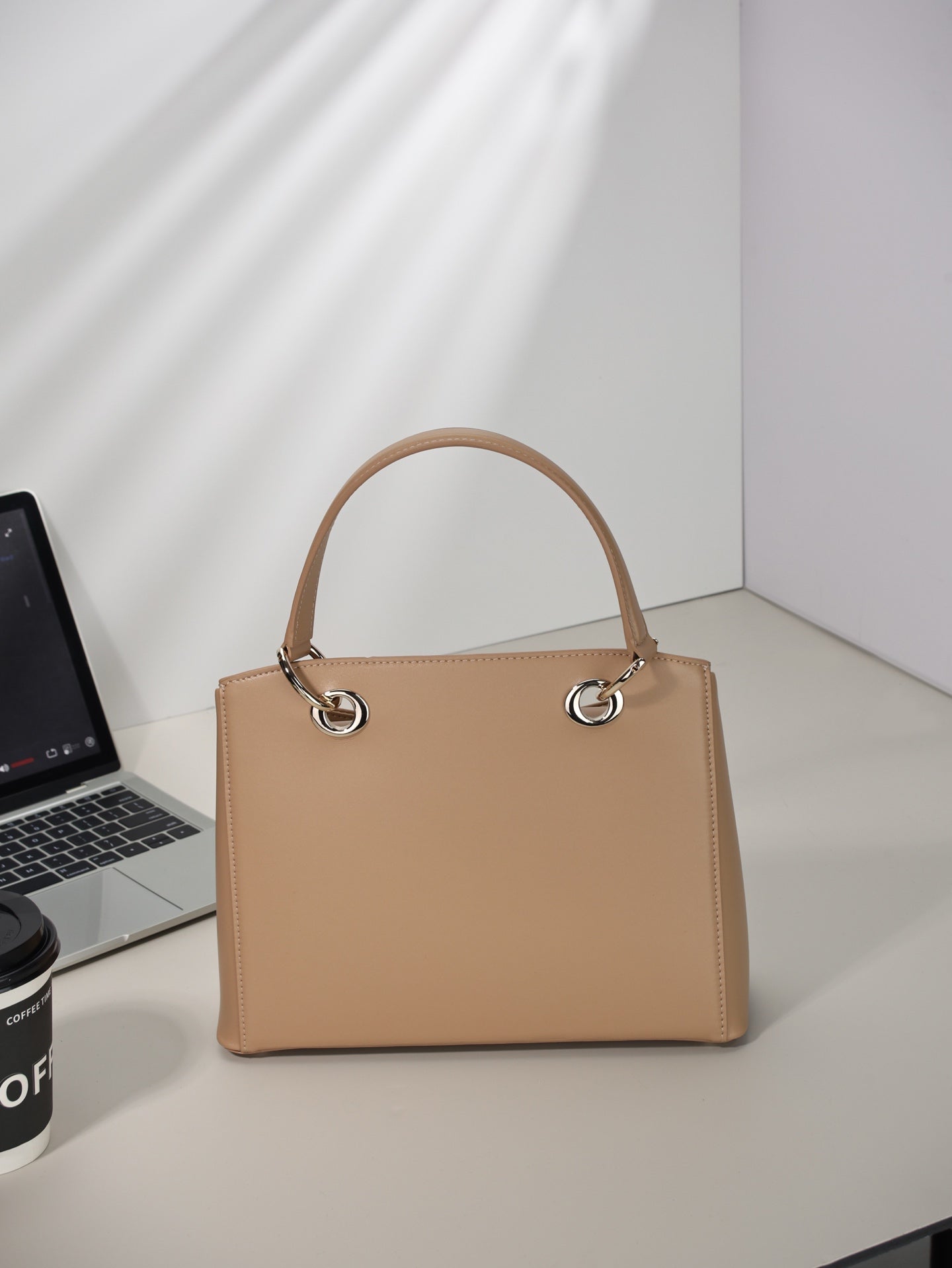B1P36D89 Popular leather bag
