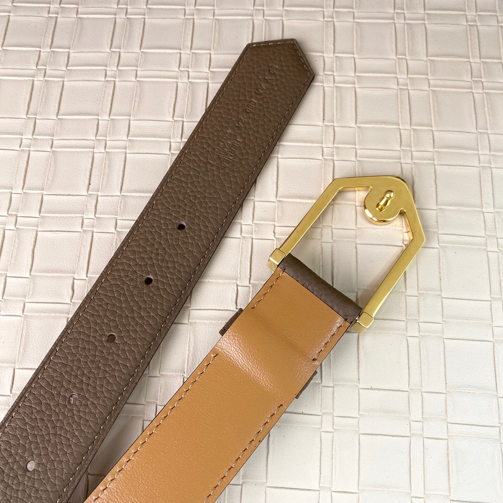 P1Q64H107 Popular High quality belt With full package