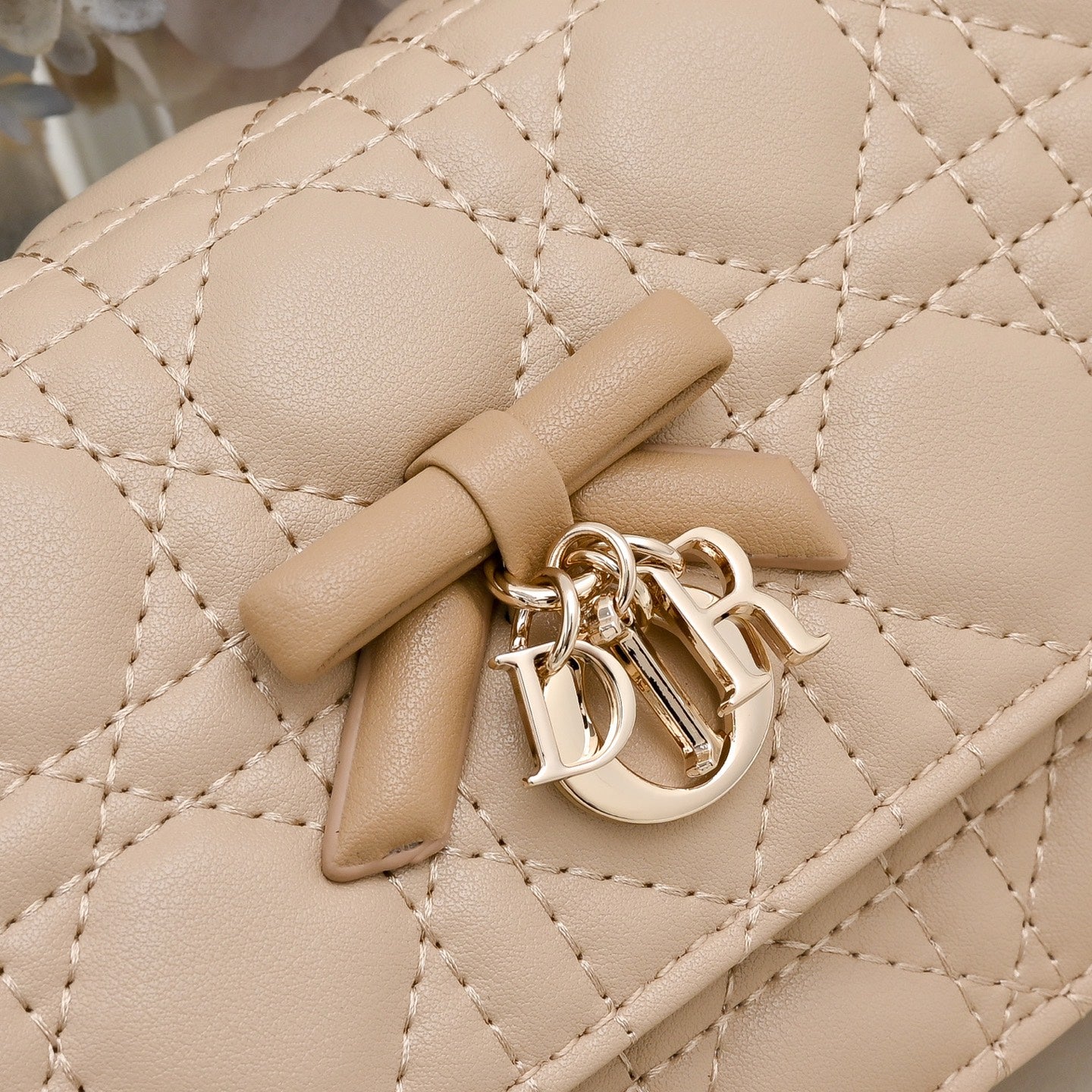 B1N36D26 Popular leather bag