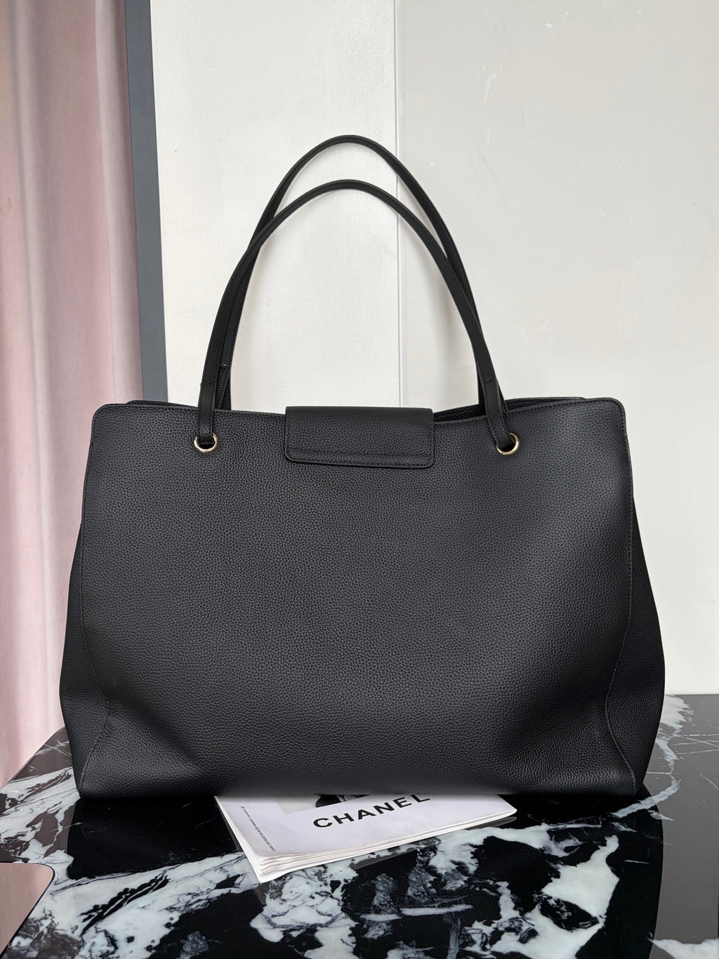 B1R76C25 Popular leather bag
