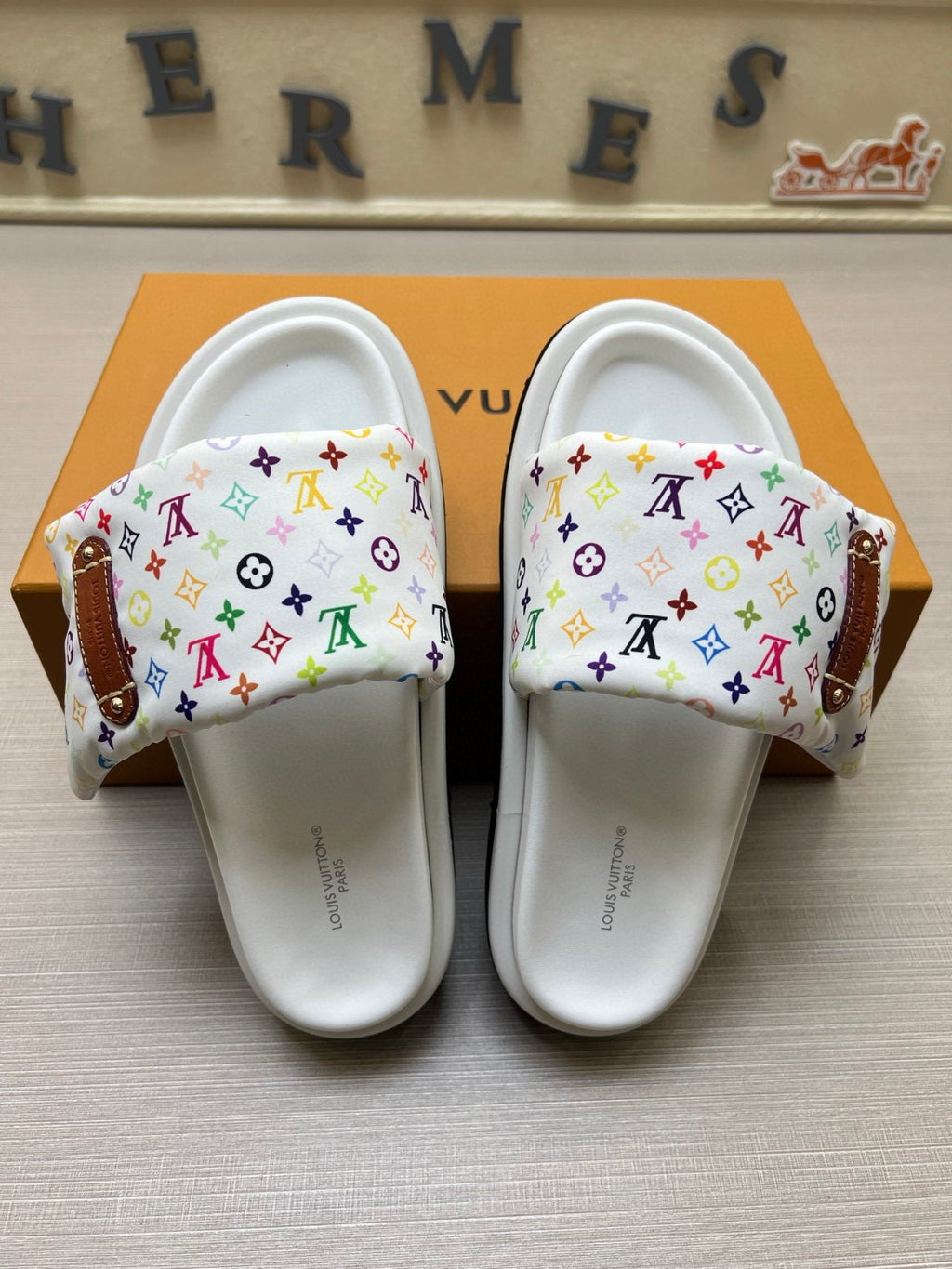 Z5QE6  Popular Slippers