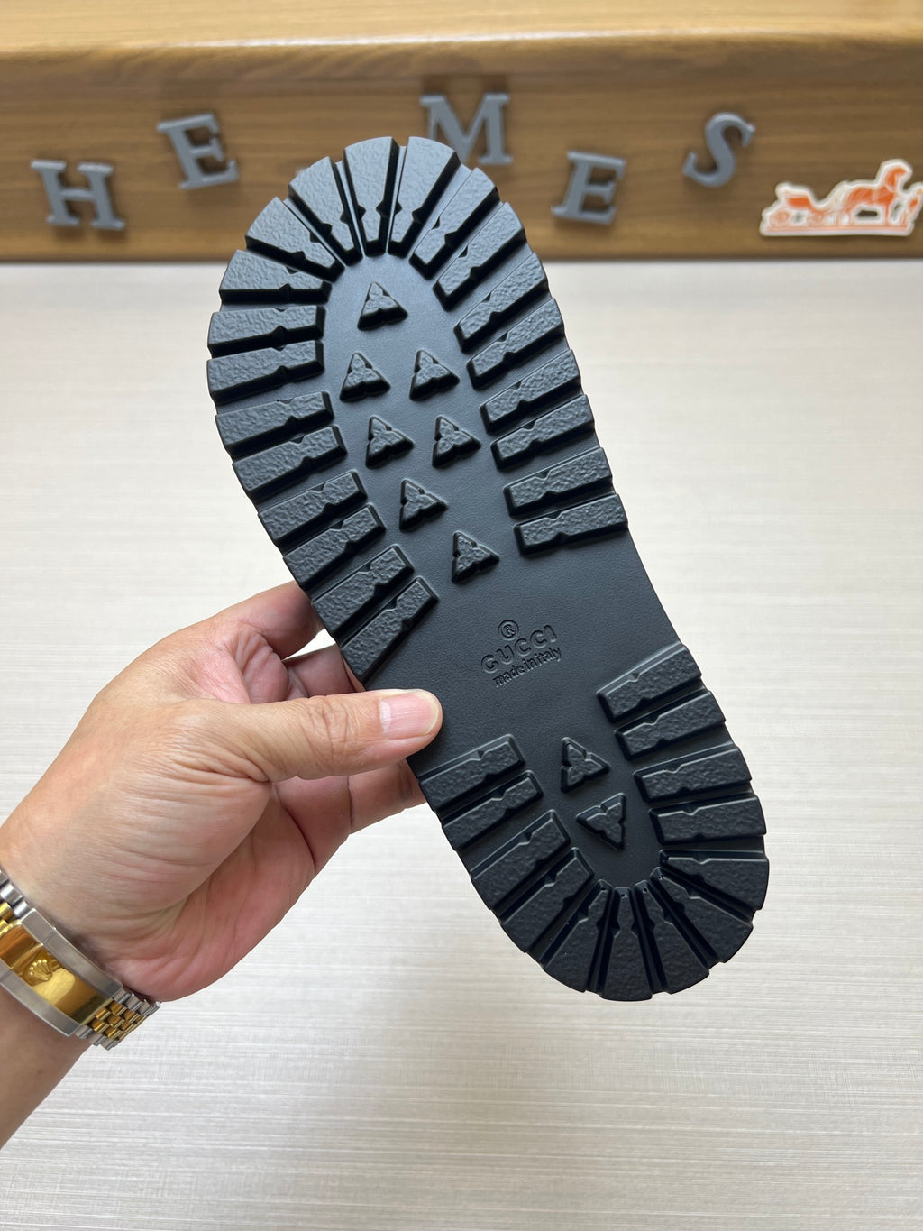 Z5X76B2  Popular slippers