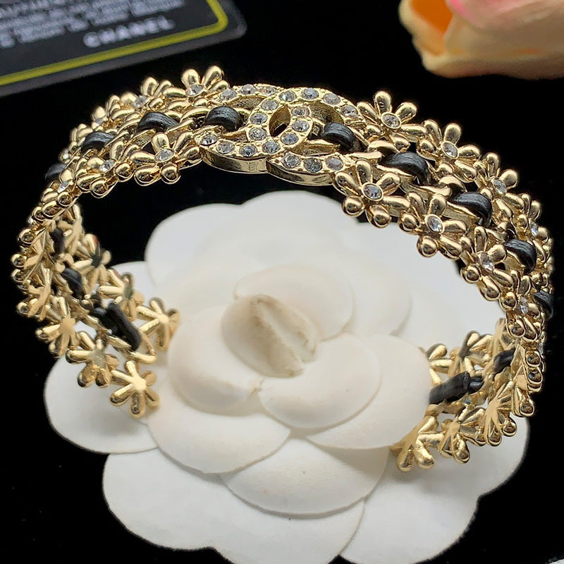 X1Y83C120K  Popular Bracelets