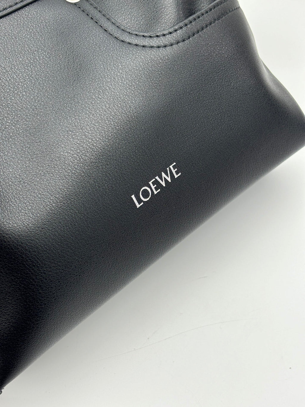 B1P36A47 Popular leather bag