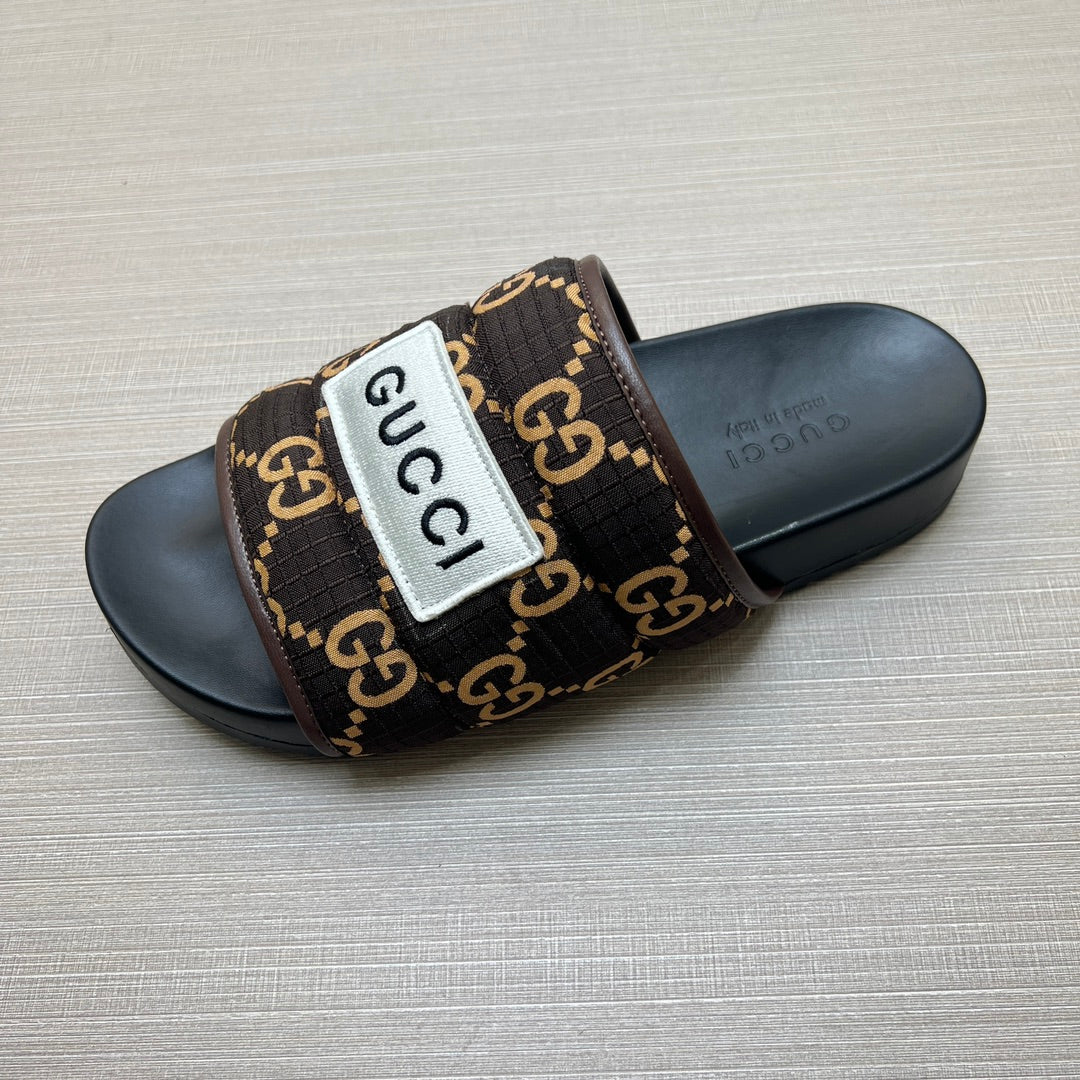 Z5ZB49 Popular slippers