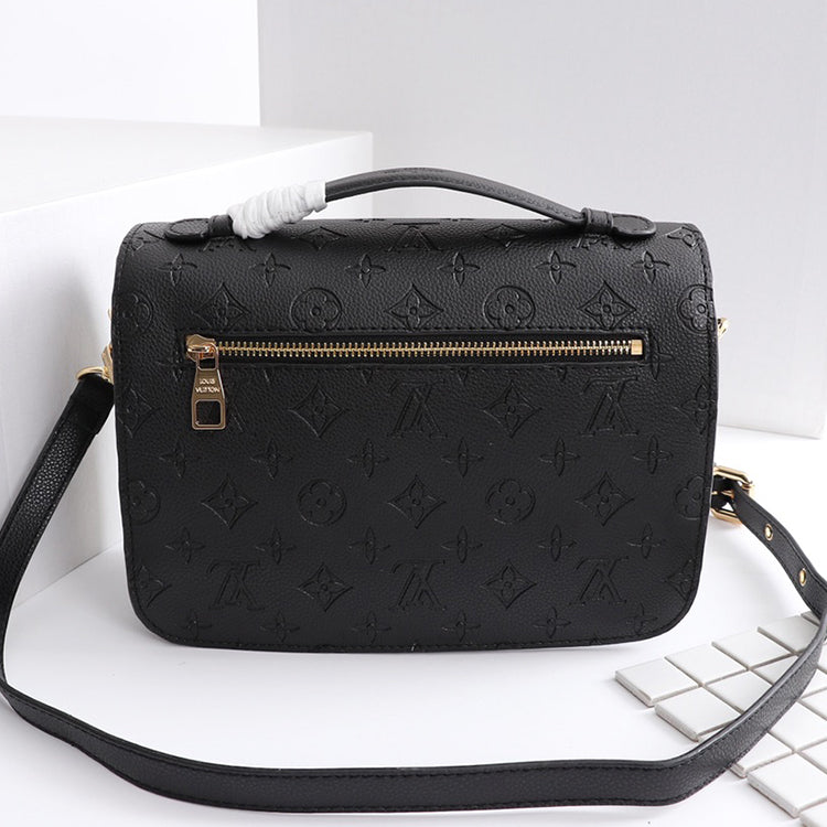 B1X41E92 Popular leather bag 