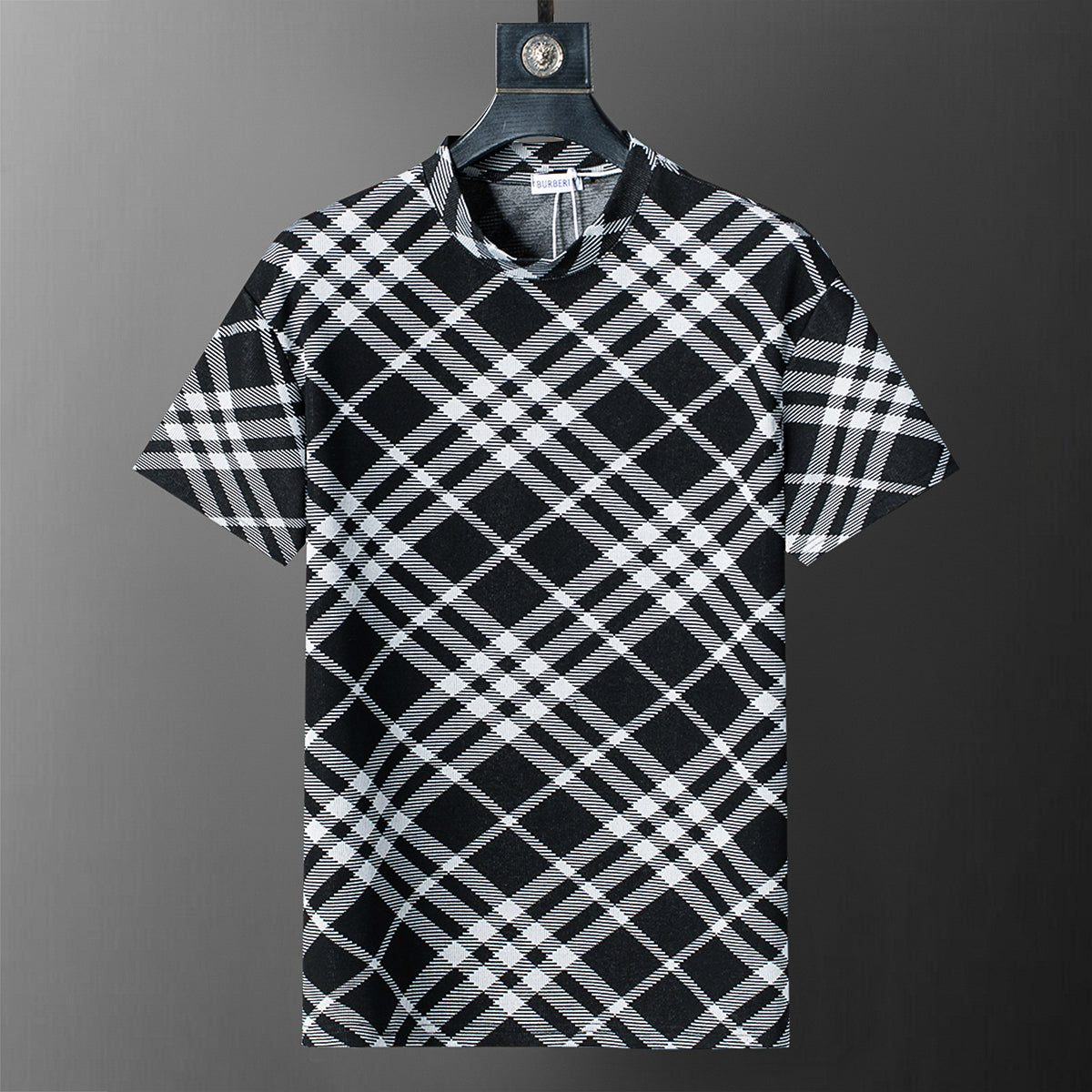 U1R35R119  Popular shirt and shorts set