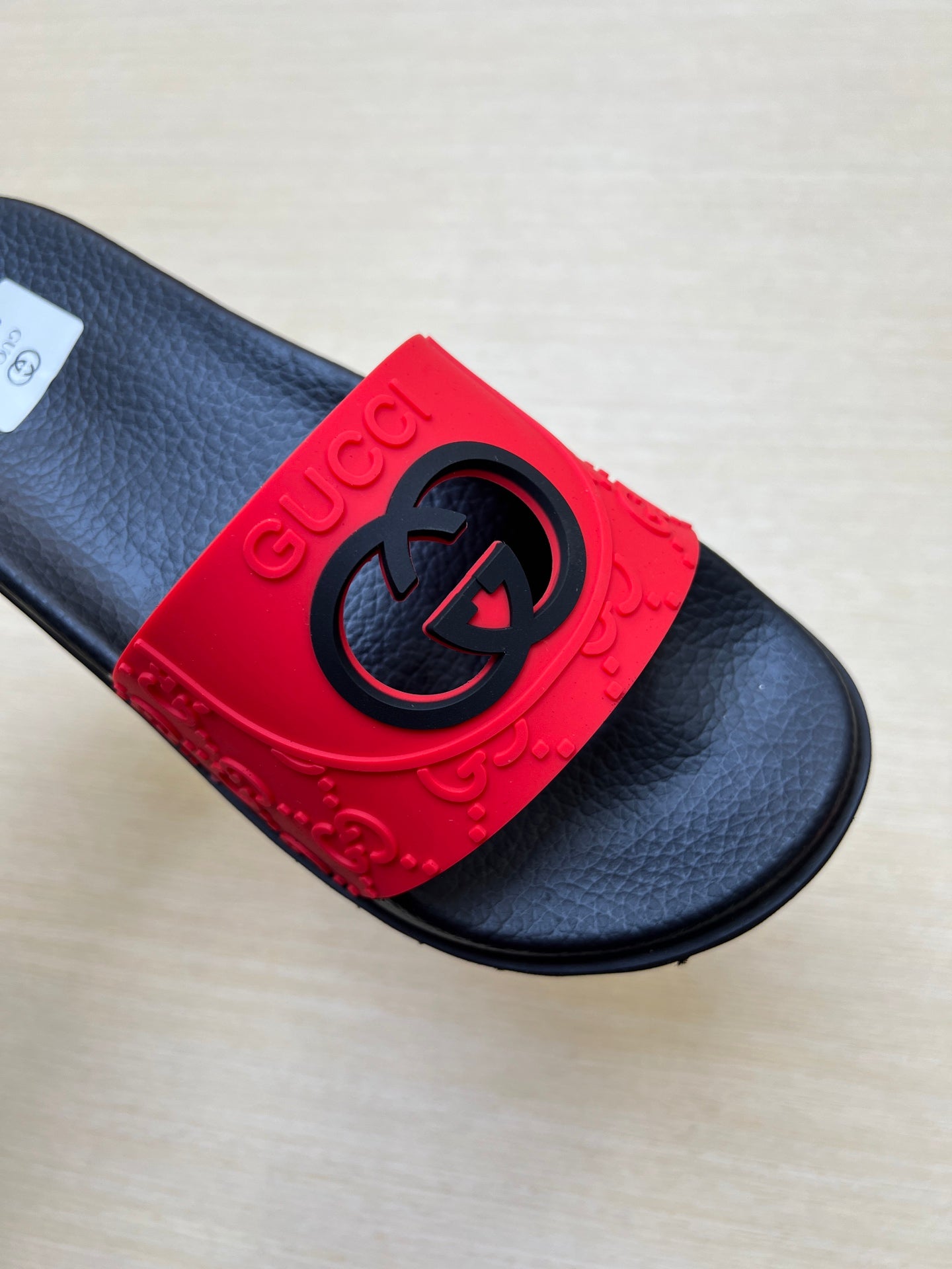 Z5X76B6  Popular slippers