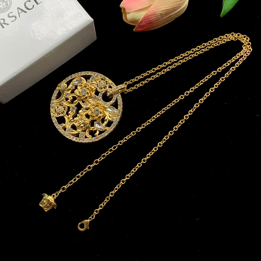X1Q85V363X Popular Necklaces