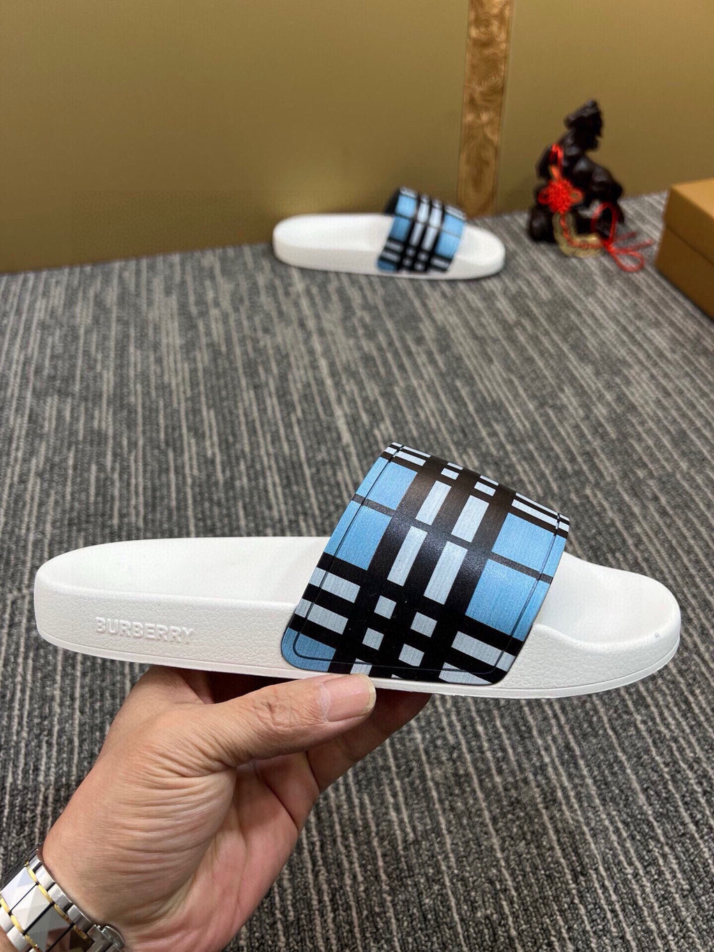 Z5Z35R262 Popular Slippers