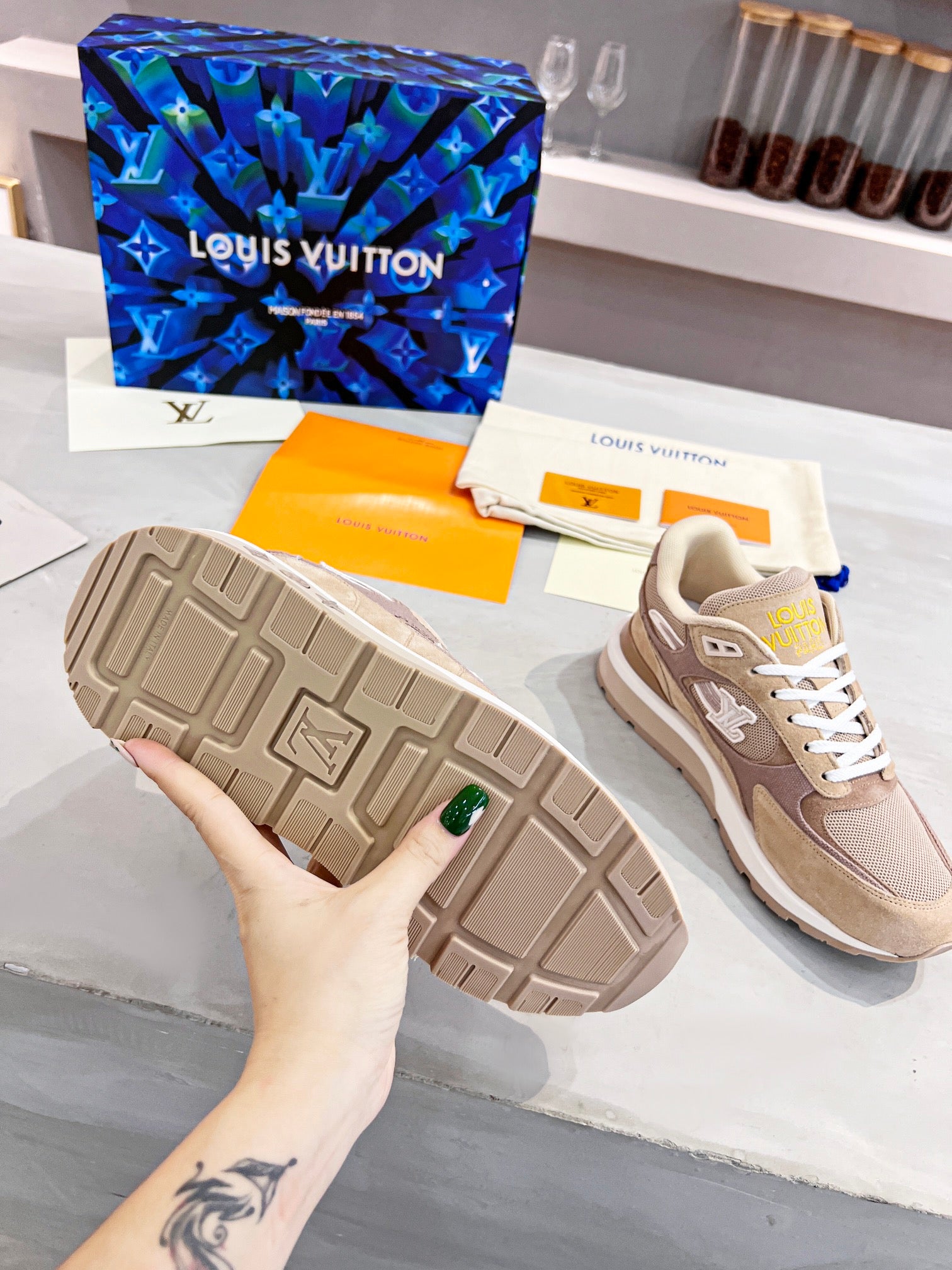 Z2Q105E233 Popular high-quality  Shoes